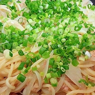 ツナと玉ねぎの中華味パスタ